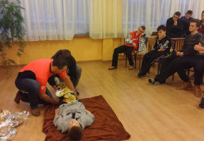 galeria_006_pierwsza_pomoc_przedmedyczna_14_grudnia_2016_035