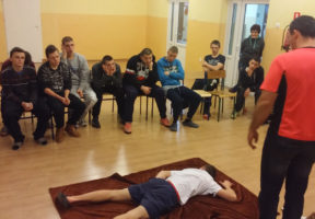 galeria_006_pierwsza_pomoc_przedmedyczna_14_grudnia_2016_063