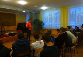 galeria_006_pierwsza_pomoc_przedmedyczna_14_grudnia_2016_160
